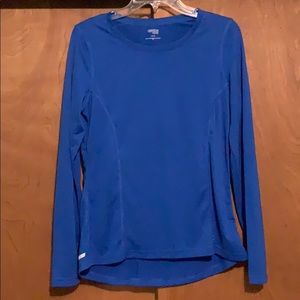 Athletic long sleeve t-shirt